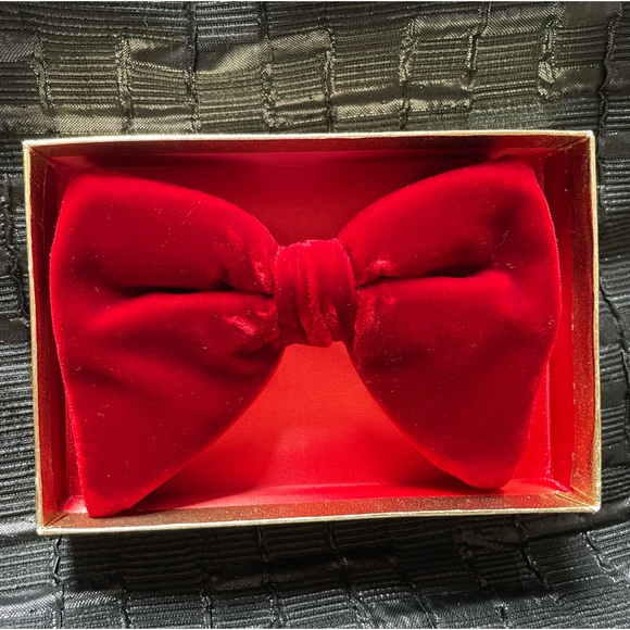 Vintage Red Bow tie by A La Scala Original - Picture 3 of 7